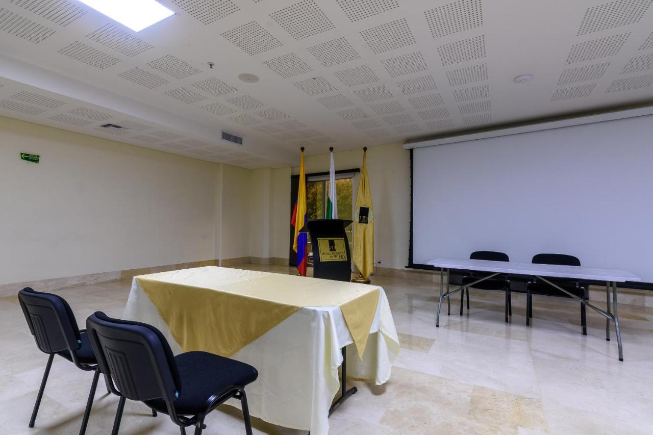 Hotel Dorado La 70 ميديلين المظهر الخارجي الصورة